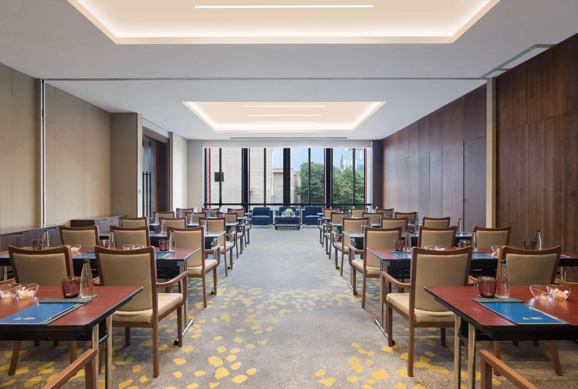 Hilton Garden Inn Bengaluru Embassy Manyata Business Park Dış mekan fotoğraf