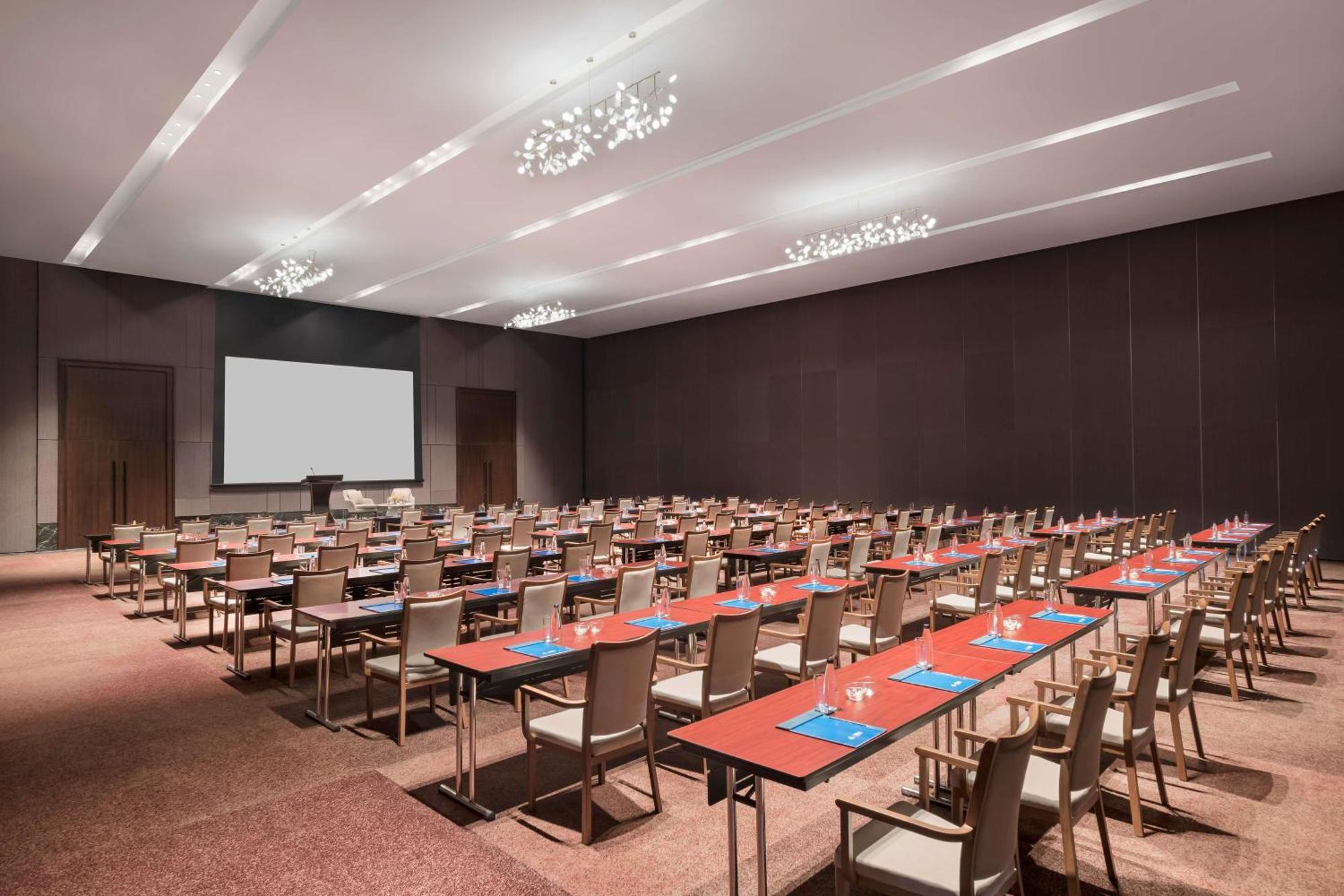 Hilton Garden Inn Bengaluru Embassy Manyata Business Park Dış mekan fotoğraf