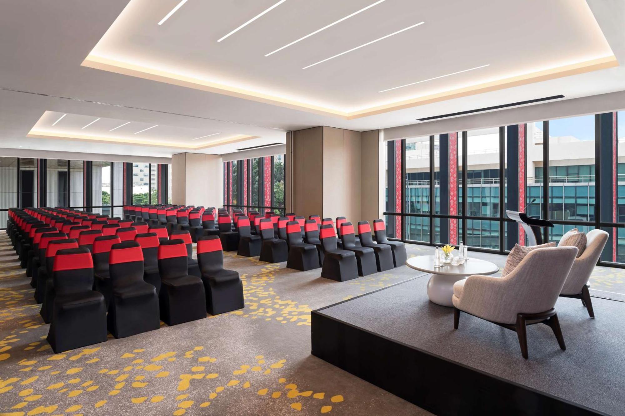 Hilton Garden Inn Bengaluru Embassy Manyata Business Park Dış mekan fotoğraf
